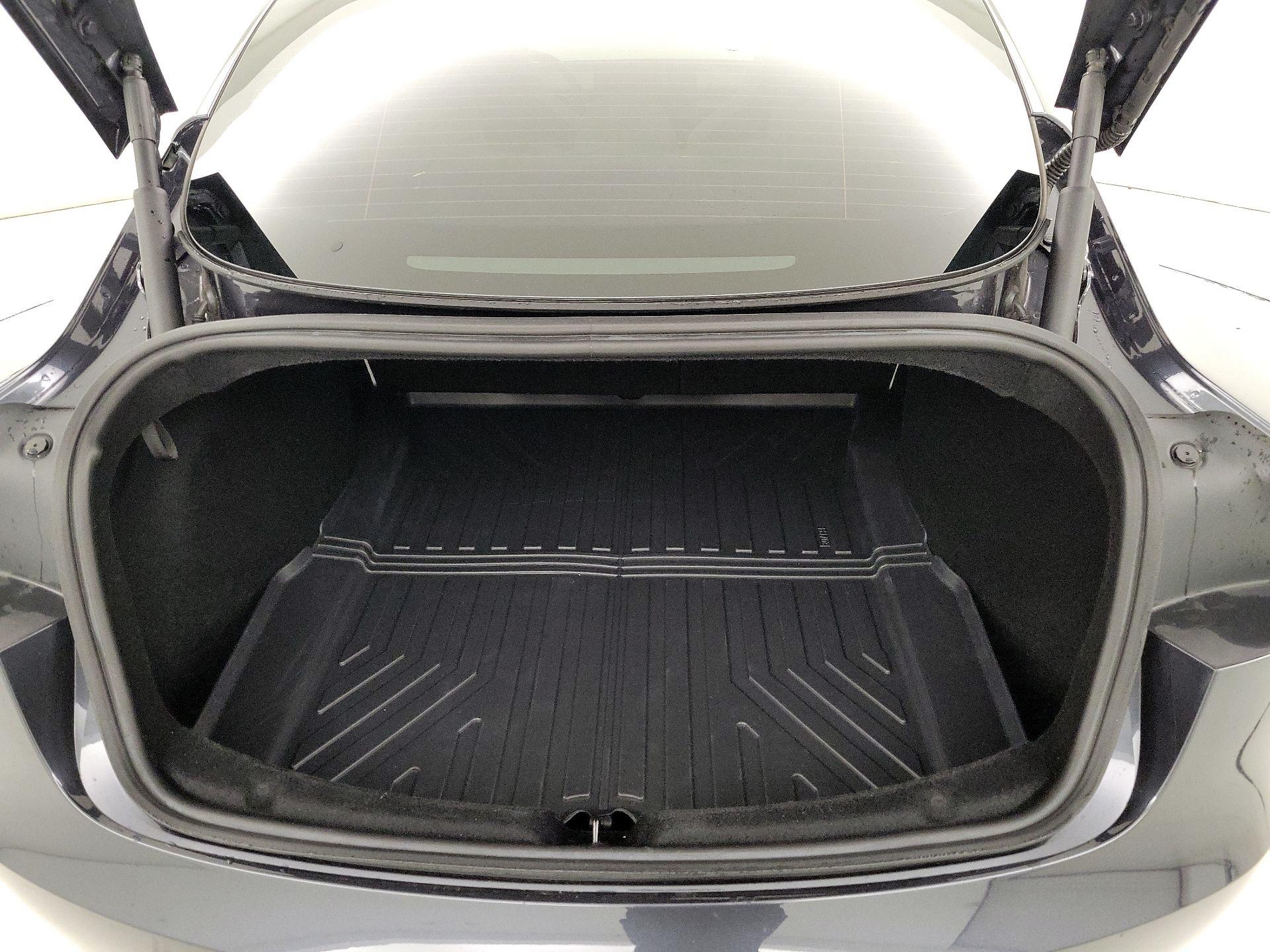 Thumbnail: 2024 Tesla Model 3 - 17