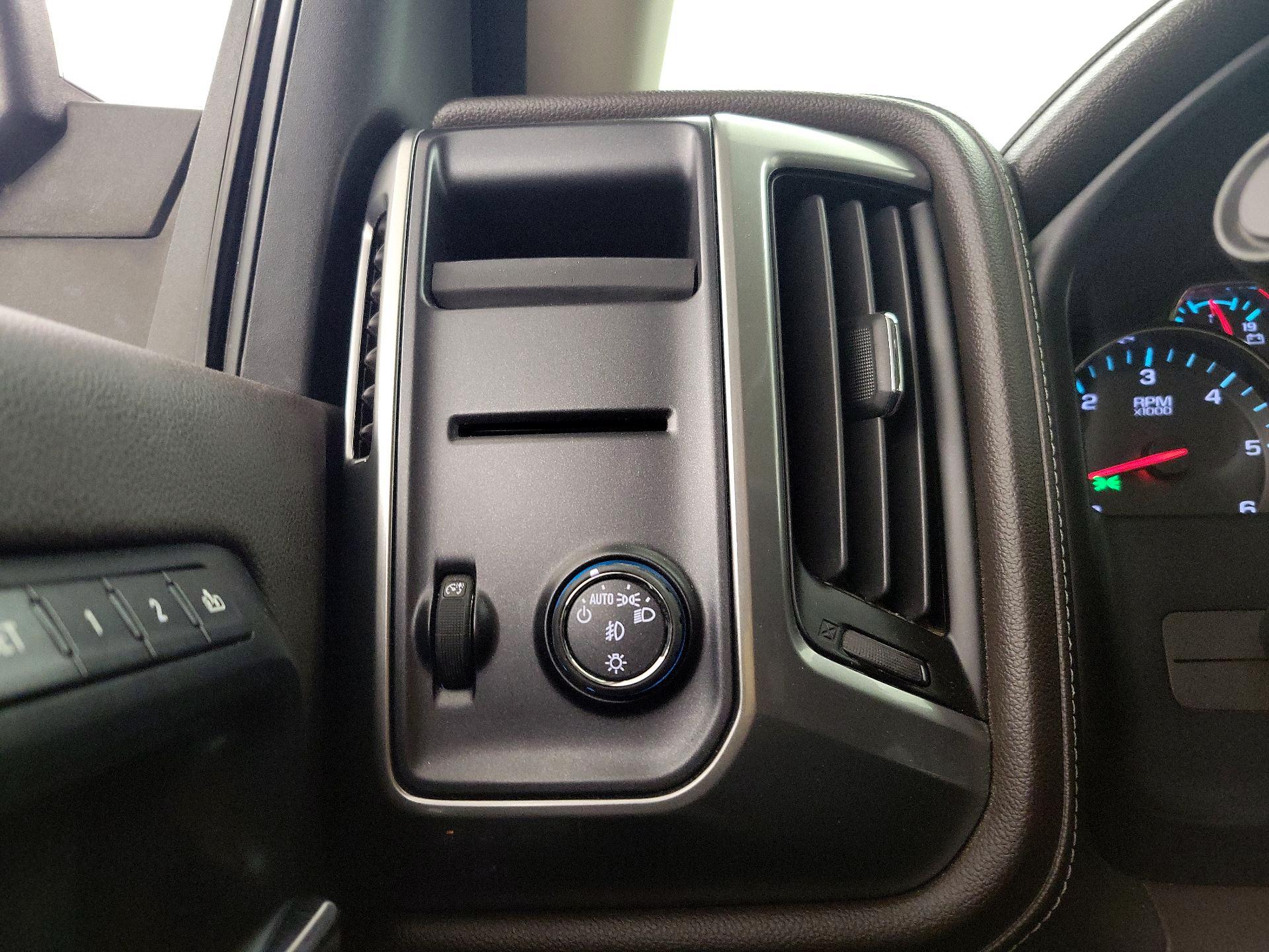 Thumbnail: 2014 Chevrolet Silverado 1500 - 13