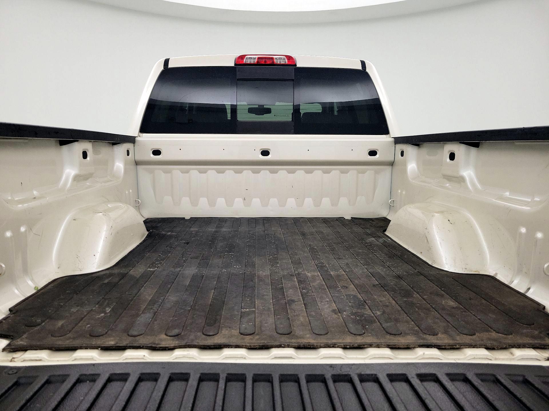 Thumbnail: 2014 Chevrolet Silverado 1500 - 19