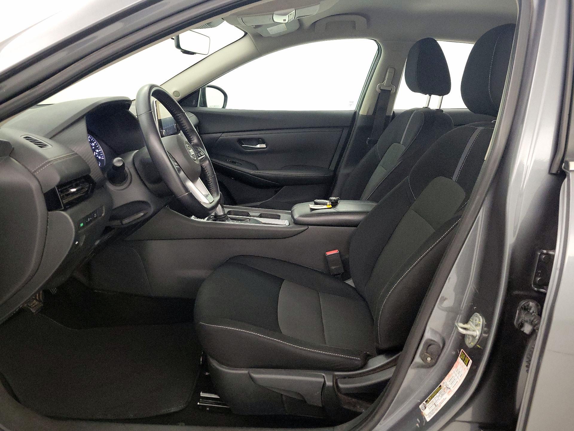 Thumbnail: 2021 Nissan Sentra - 11