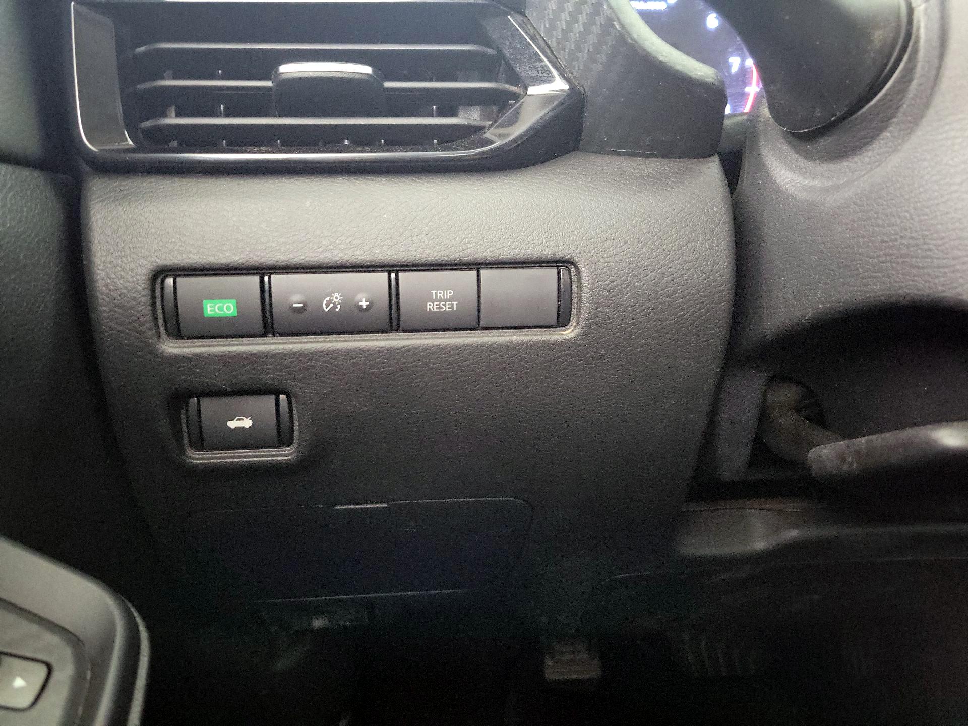 Thumbnail: 2021 Nissan Sentra - 13