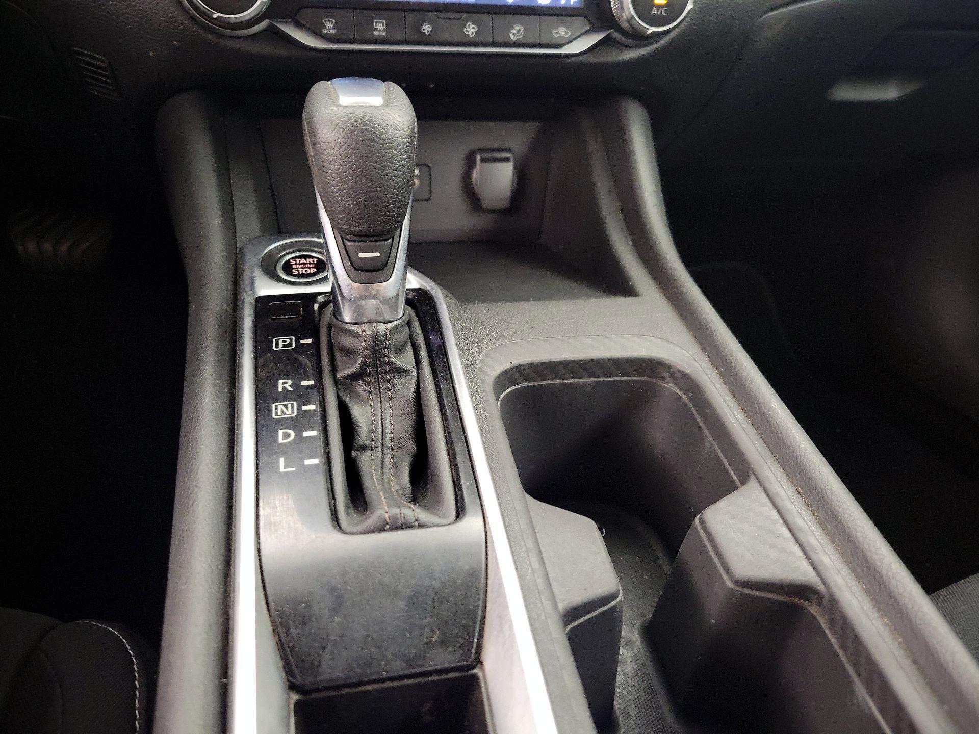 Thumbnail: 2021 Nissan Sentra - 17