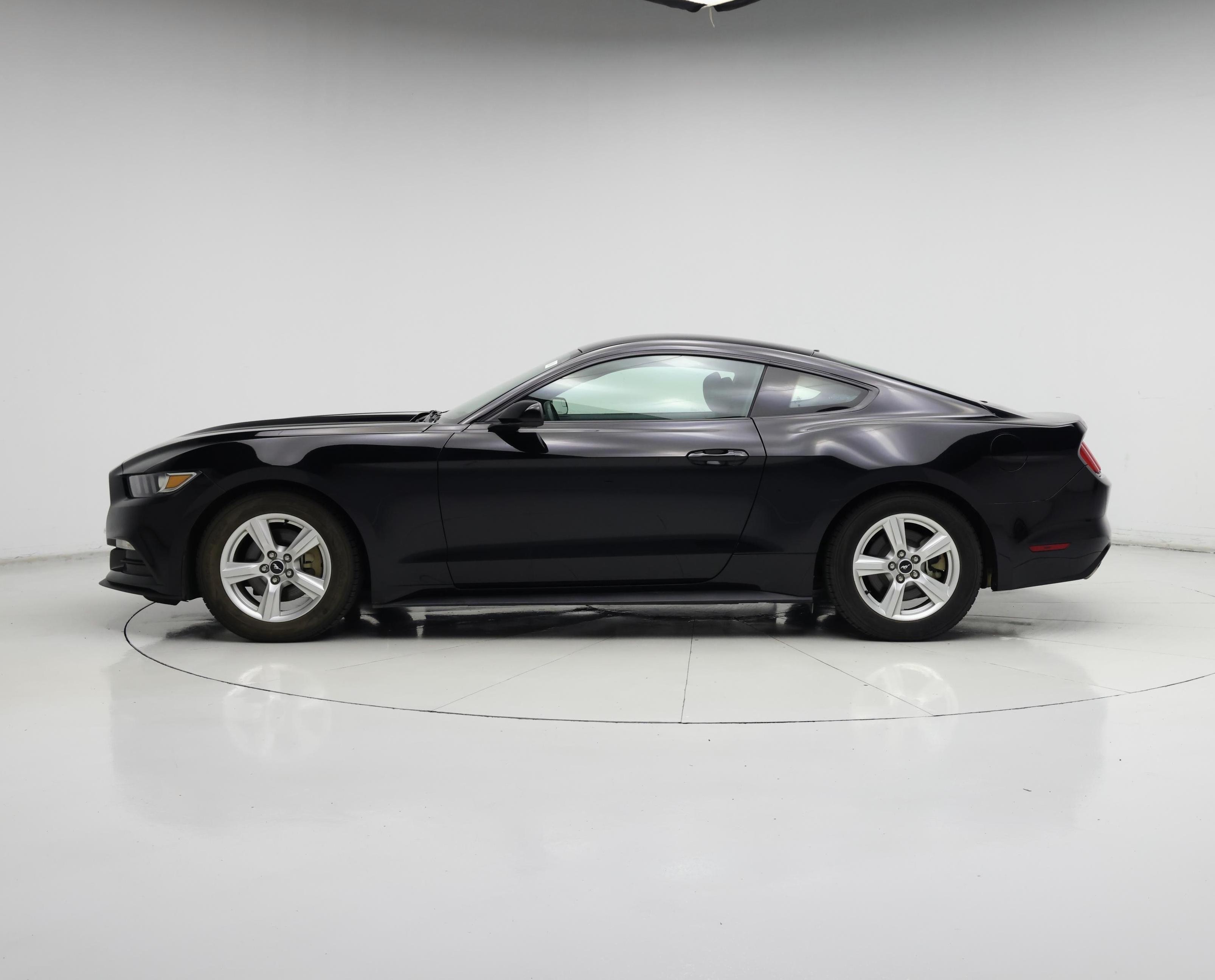 Thumbnail: 2017 Ford Mustang - 3