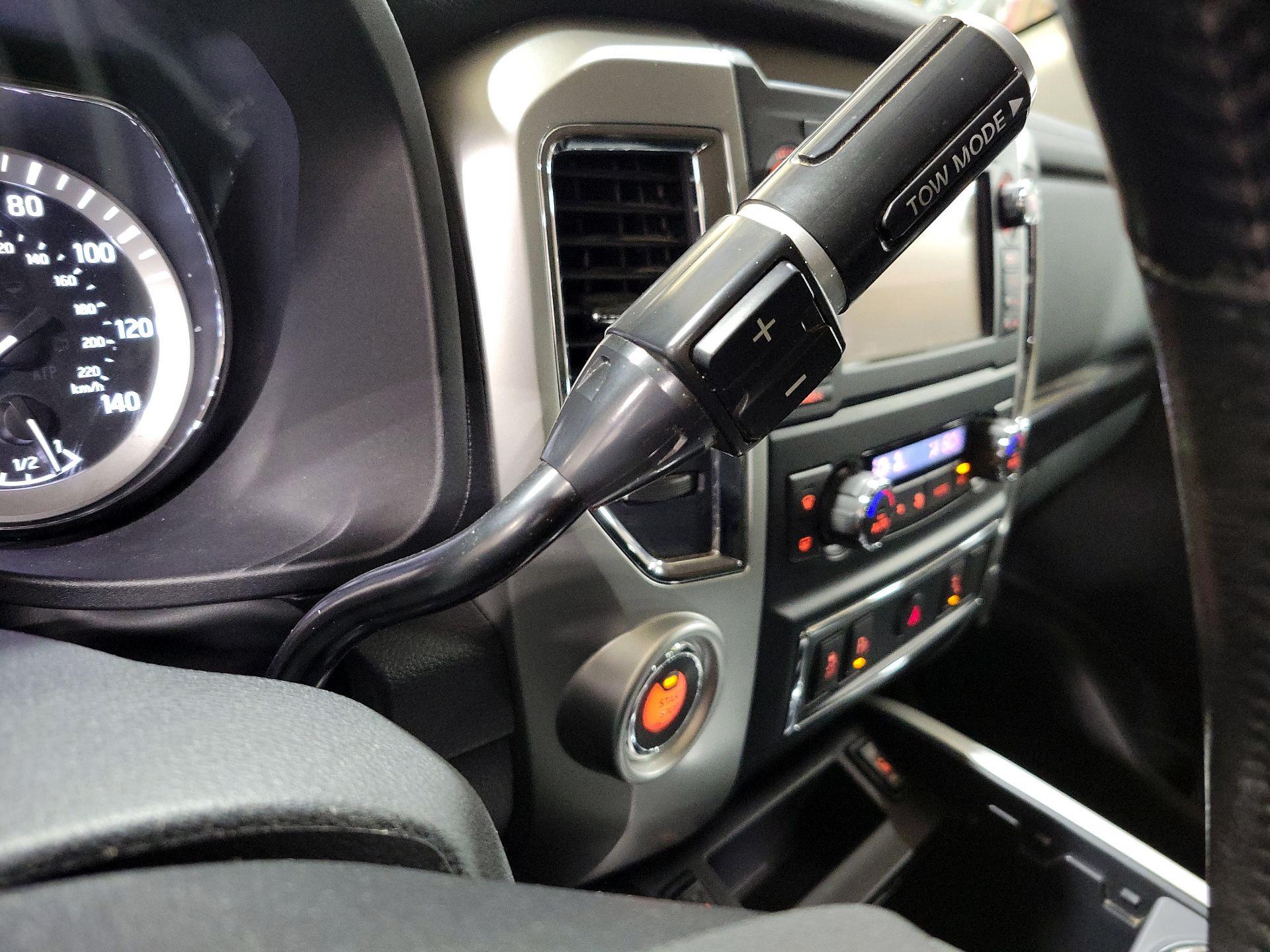 Thumbnail: 2018 Nissan Titan - 17