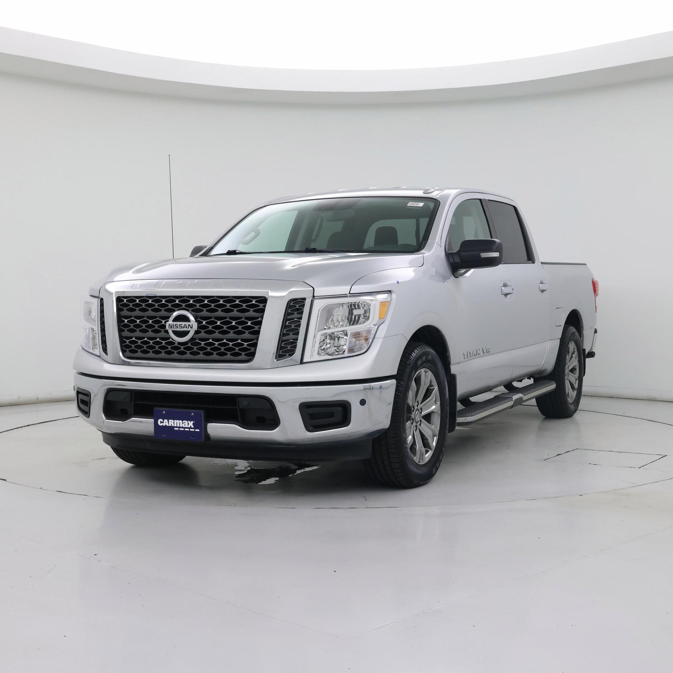 Thumbnail: 2018 Nissan Titan - 4