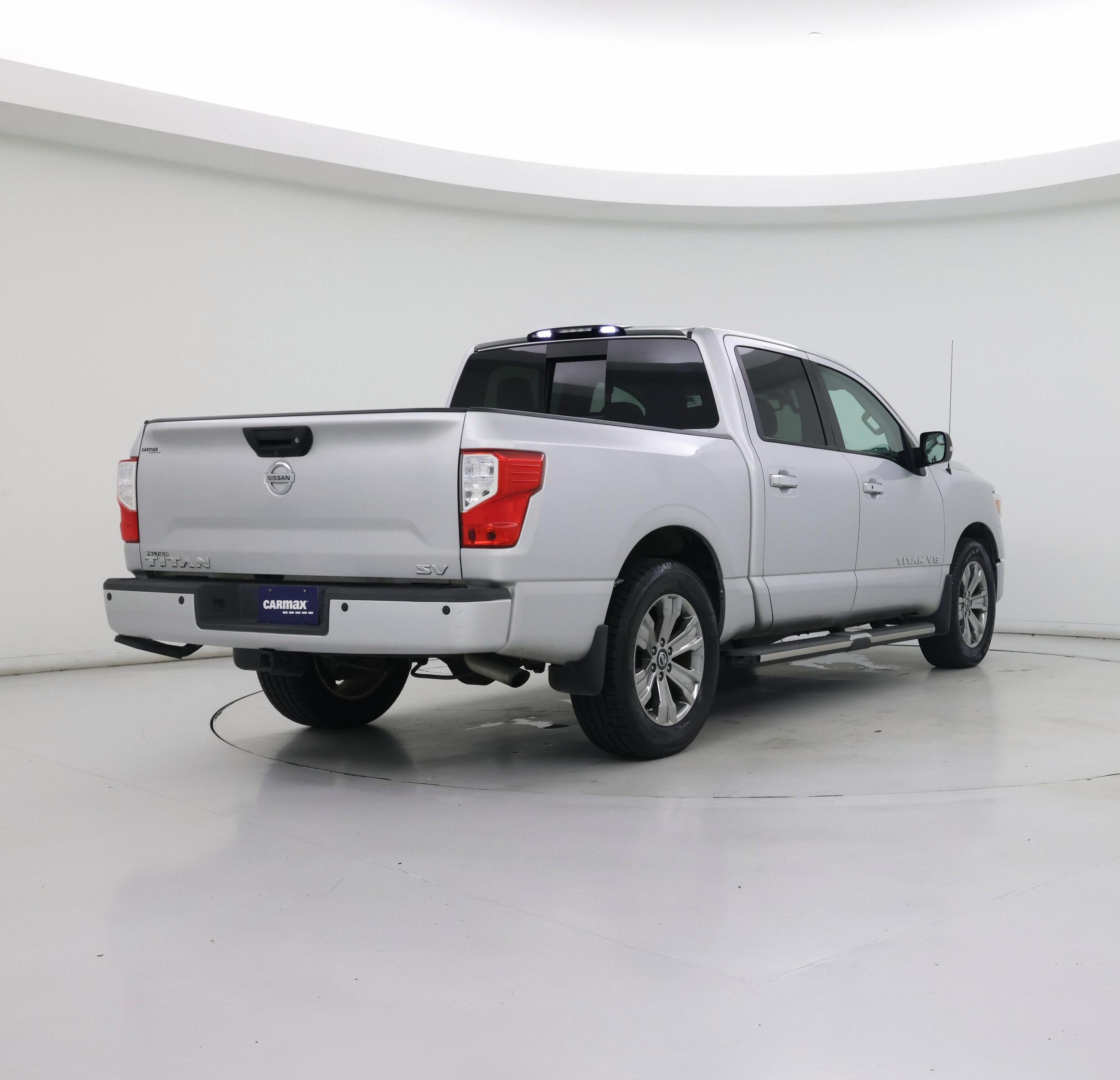Thumbnail: 2018 Nissan Titan - 8