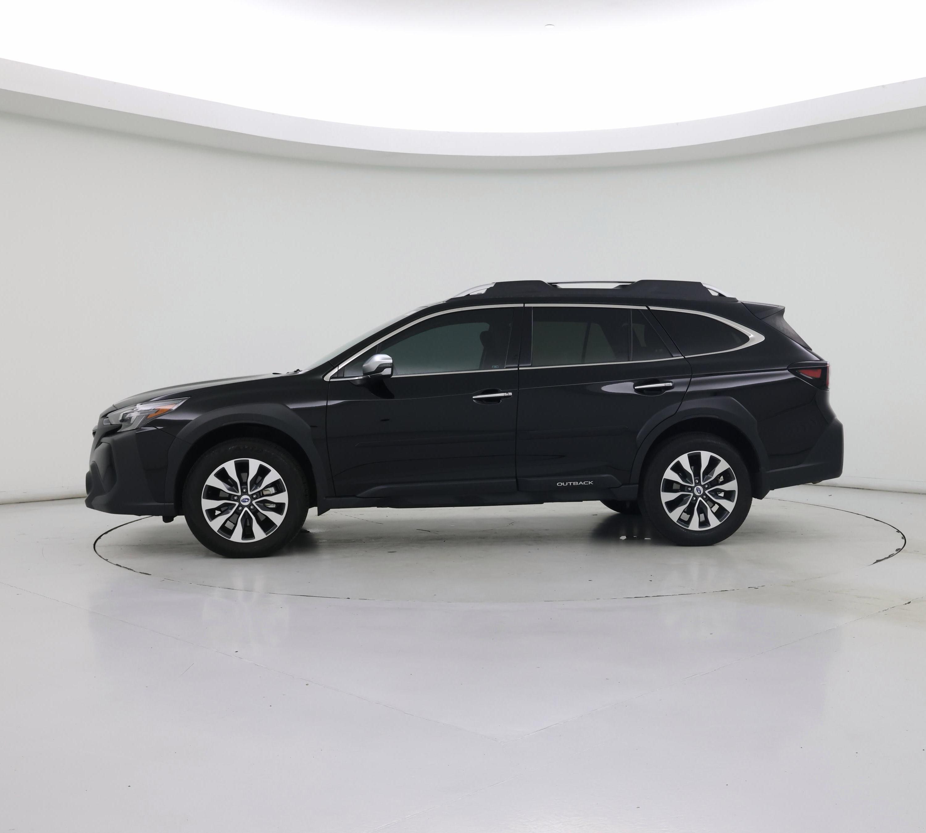 Thumbnail: 2023 Subaru Outback - 3