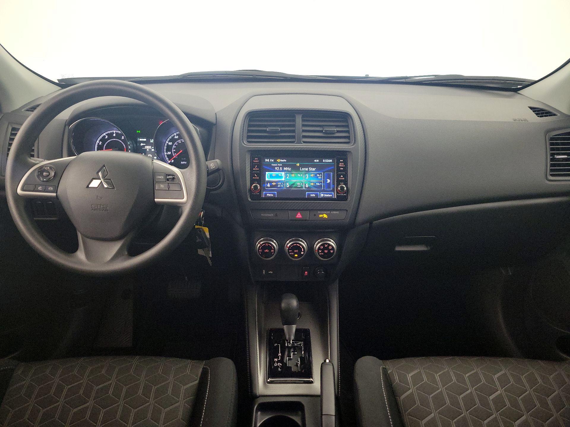 Thumbnail: 2024 Mitsubishi Outlander Sport - 9