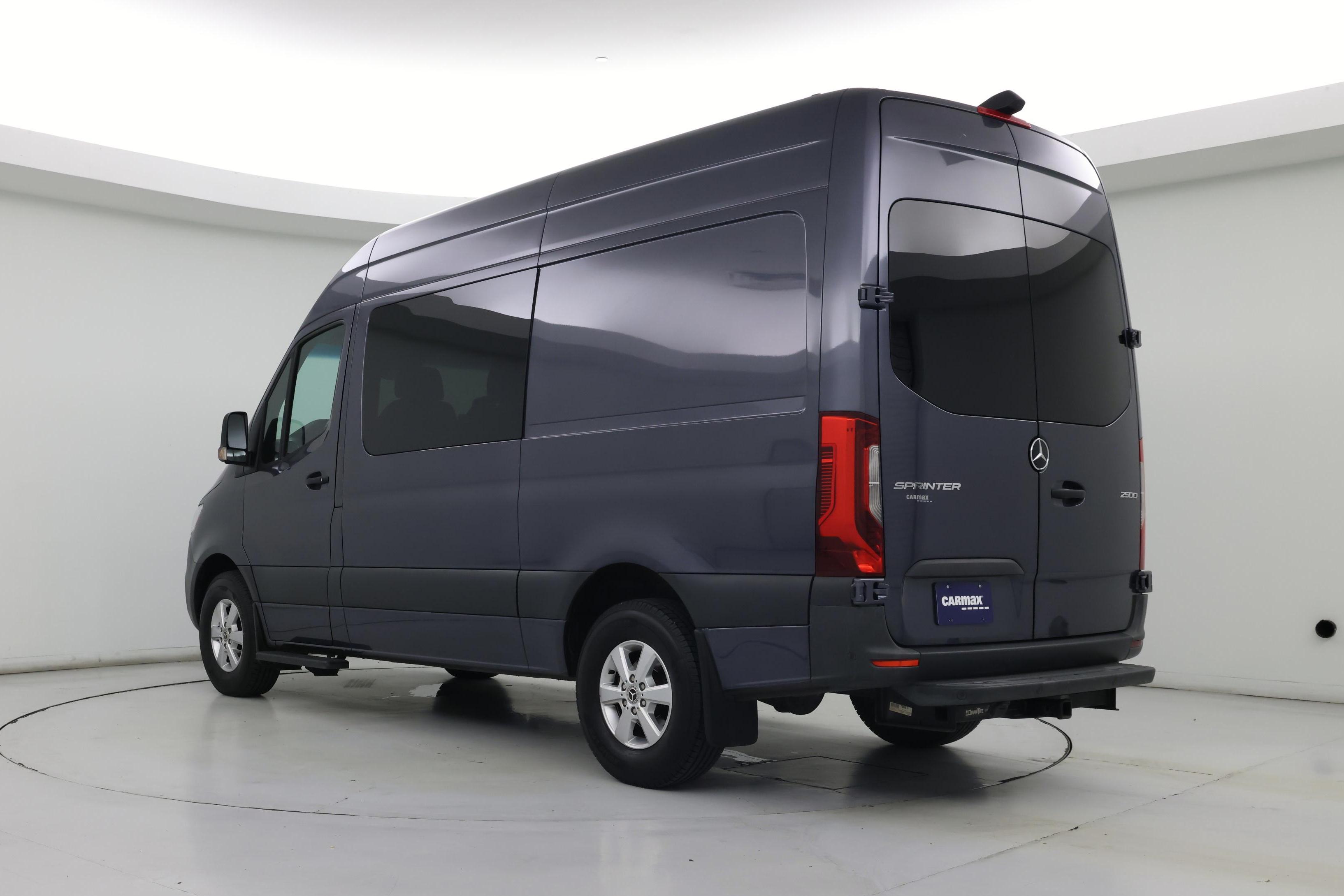 Thumbnail: 2021 Mercedes-Benz Sprinter - 2