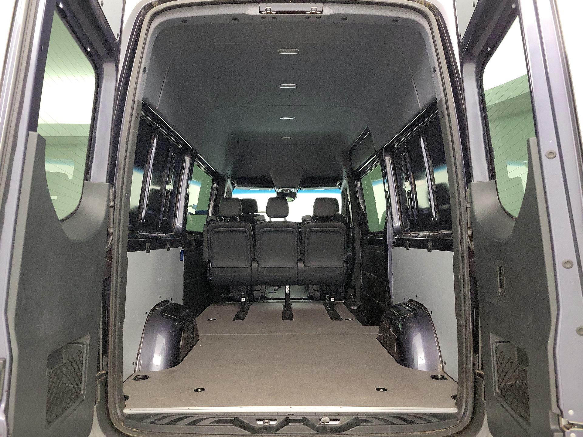 Thumbnail: 2021 Mercedes-Benz Sprinter - 20