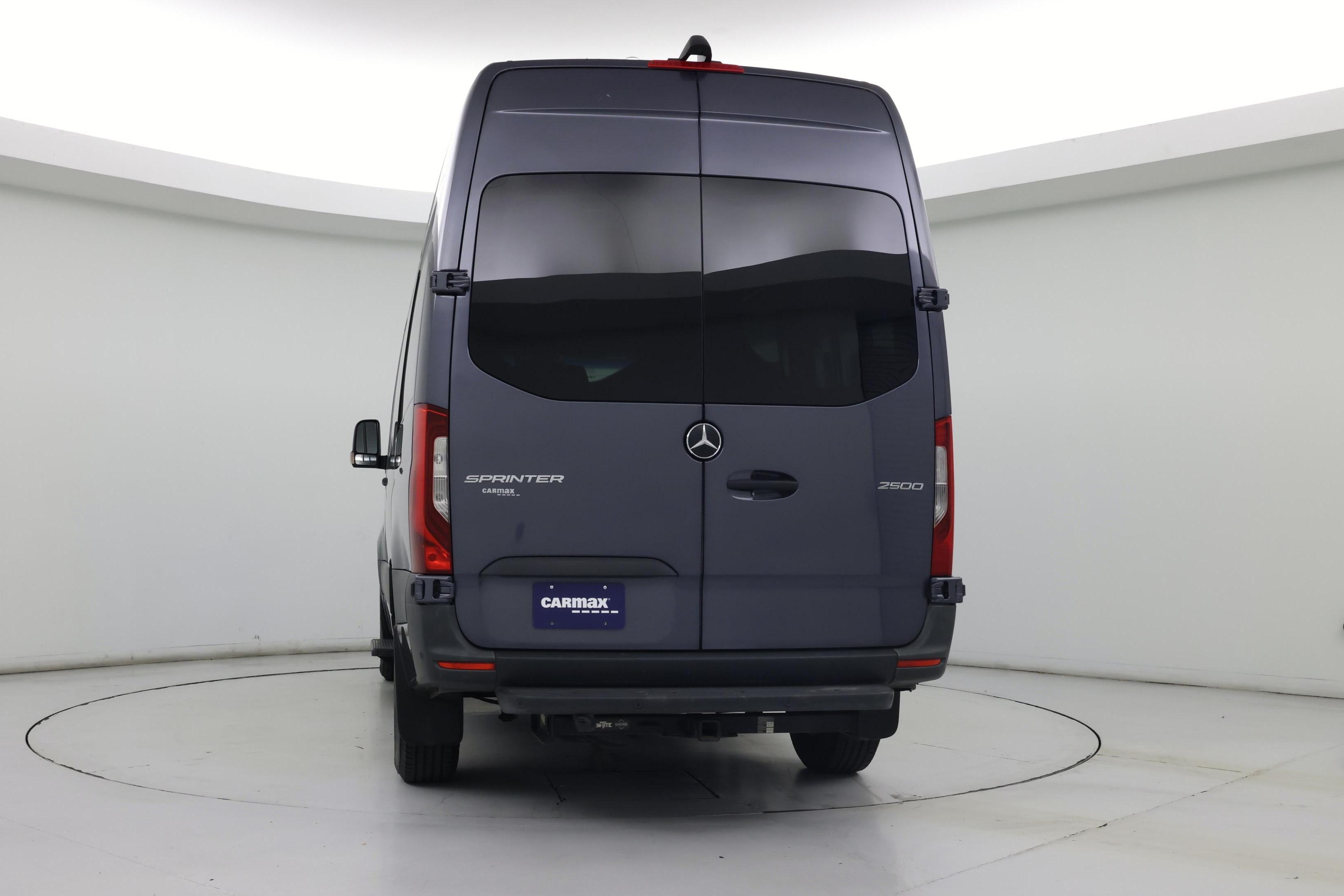Thumbnail: 2021 Mercedes-Benz Sprinter - 6