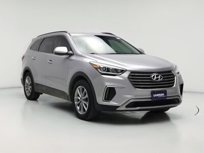 Silver 2017 Hyundai Santa Fe SE
