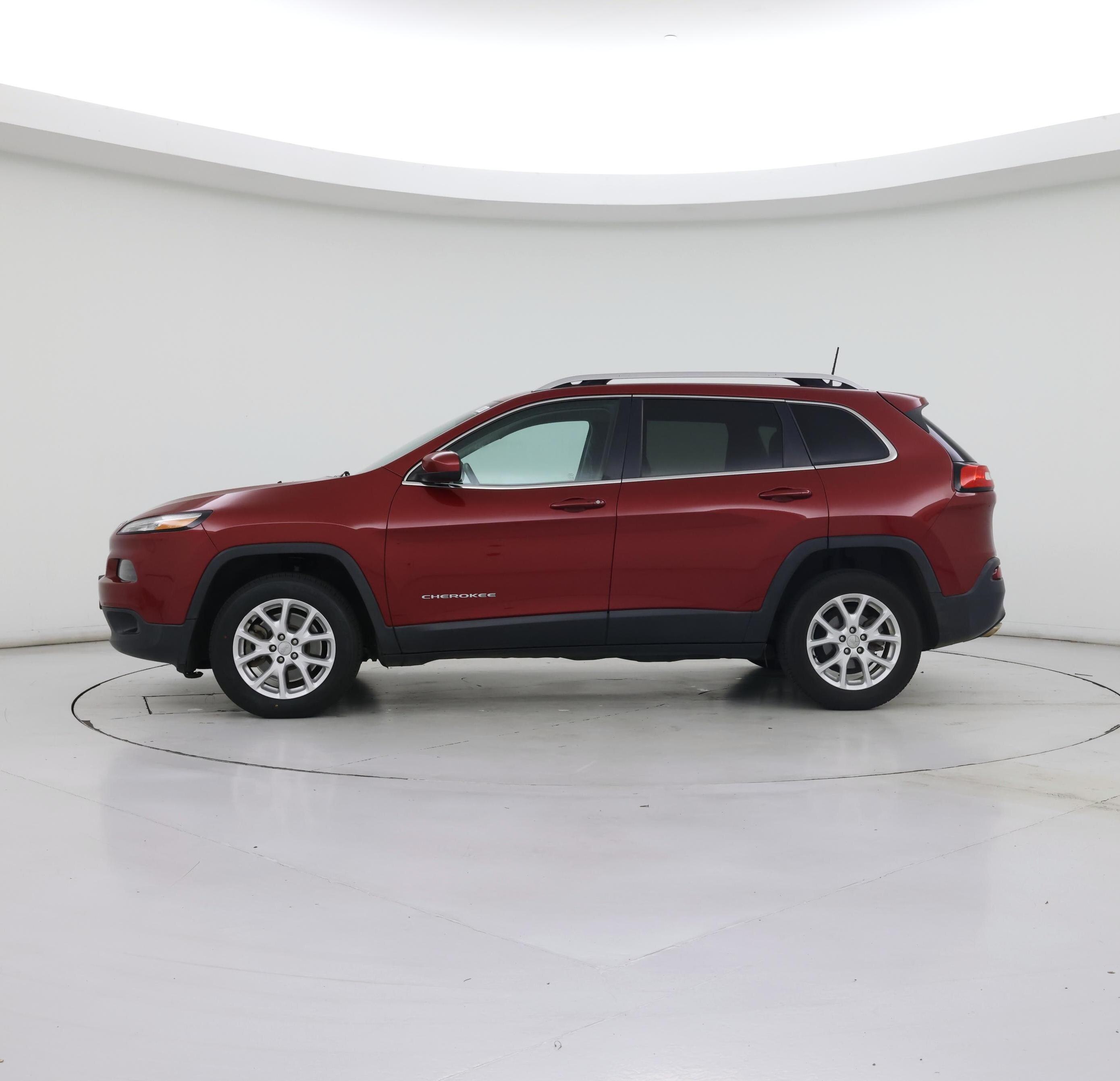 Thumbnail: 2016 Jeep Cherokee - 3