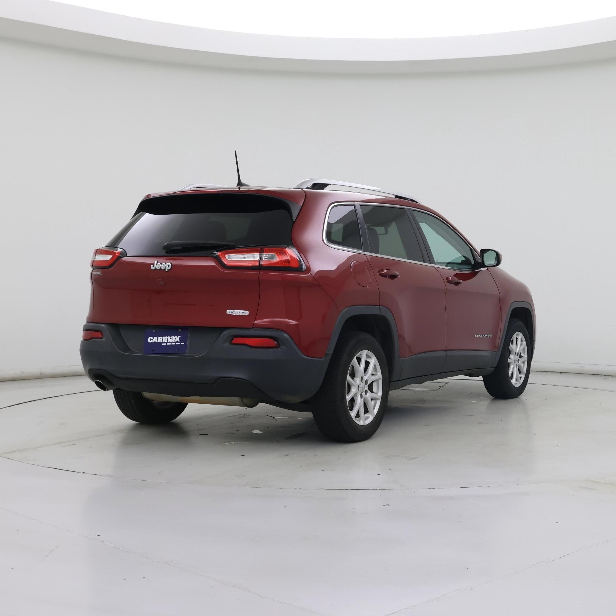 Thumbnail: 2016 Jeep Cherokee - 8