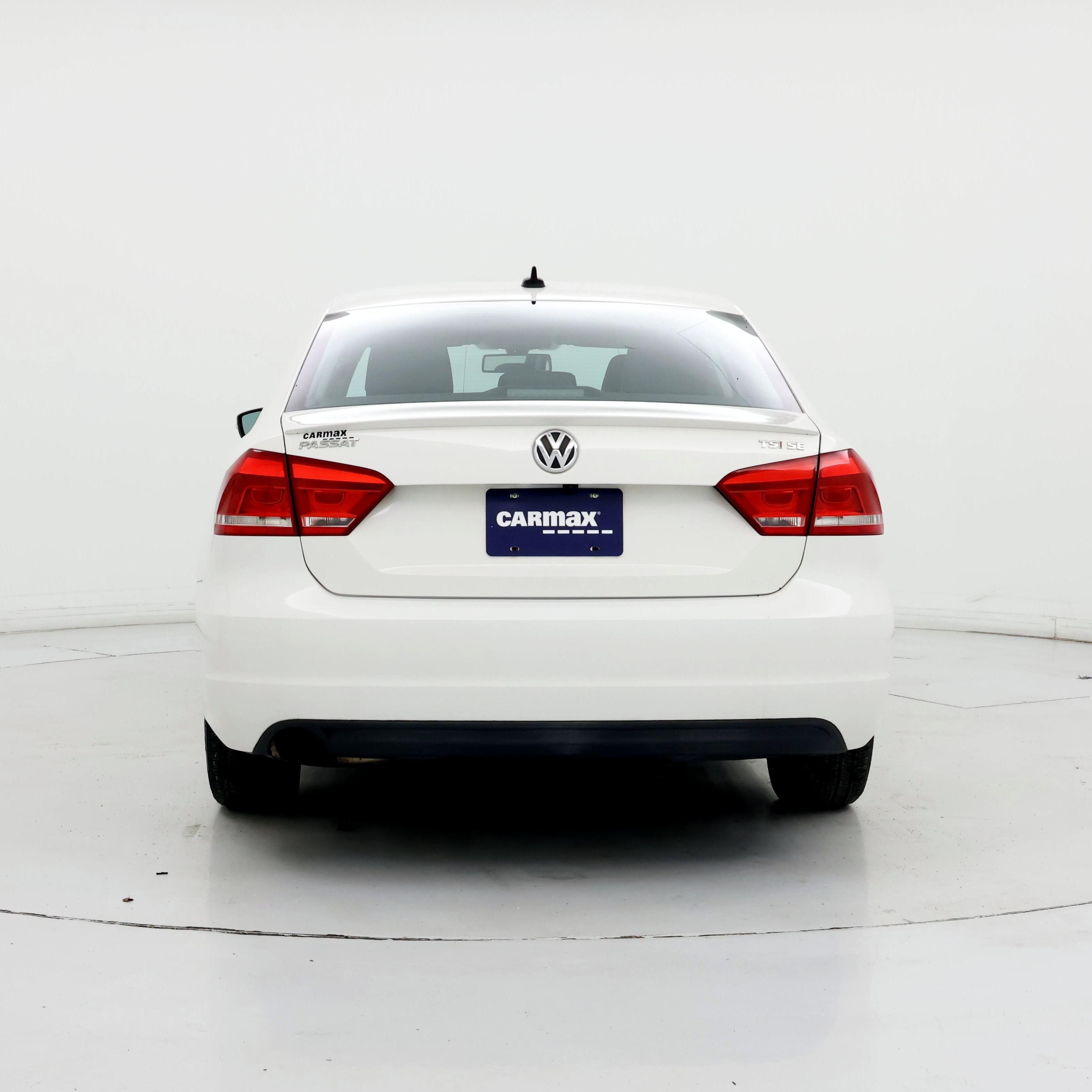 Thumbnail: 2014 Volkswagen Passat - 6