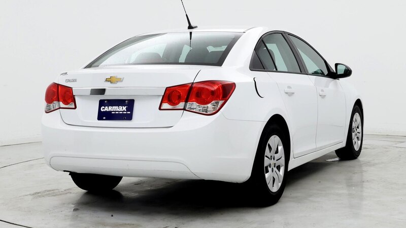 2014 Chevrolet Cruze LS 8