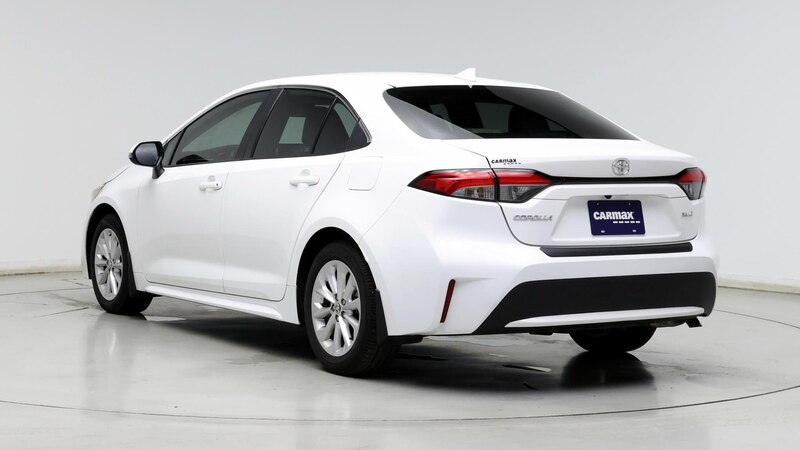 2022 Toyota Corolla XLE 2