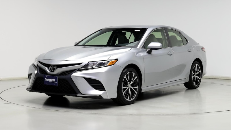 2018 Toyota Camry SE 4