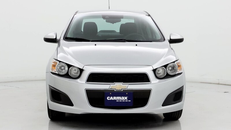 2016 Chevrolet Sonic LT 5