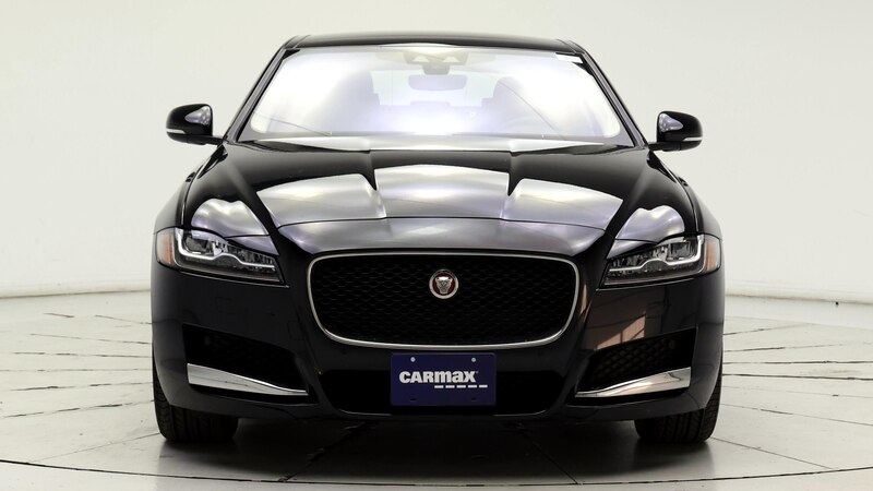 2019 Jaguar XF Prestige 5