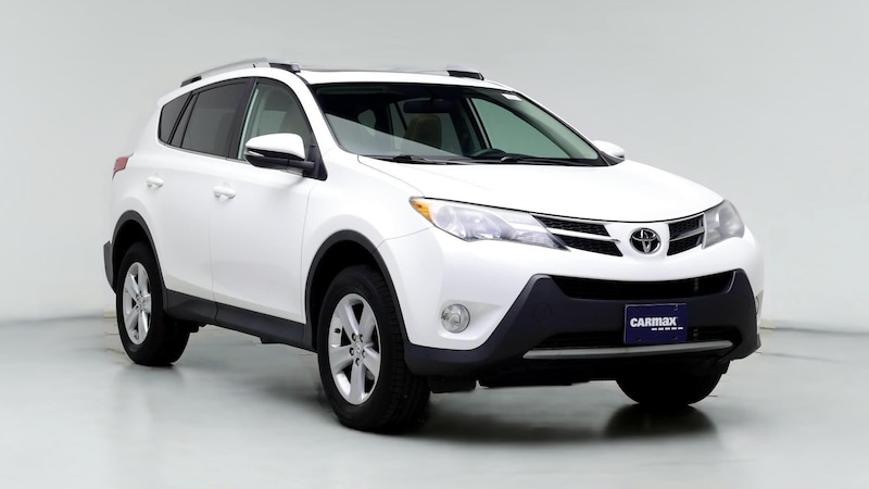 2014 Toyota RAV4 XLE Hero Image