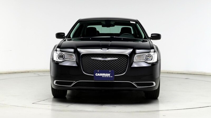 2015 Chrysler 300 Limited Edition 5