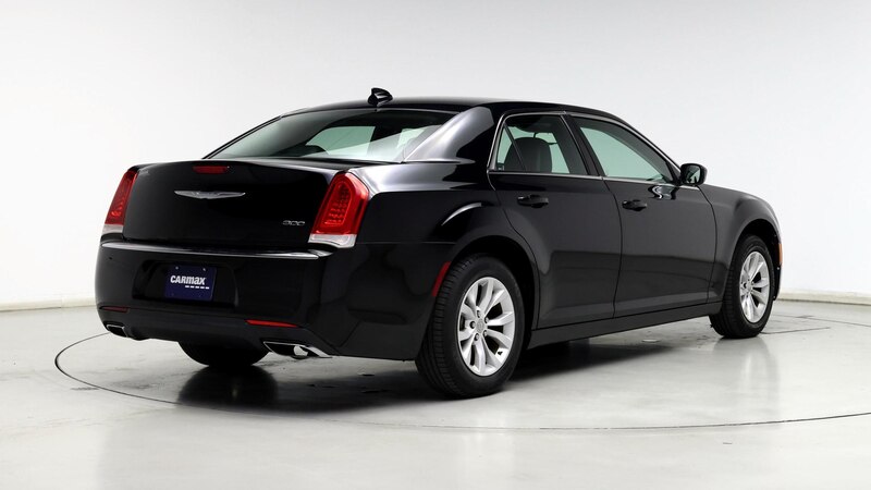 2015 Chrysler 300 Limited Edition 8