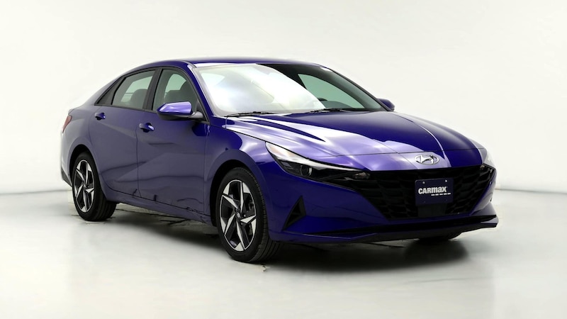 2023 Hyundai Elantra SEL Hero Image