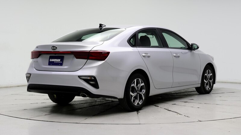 2021 Kia Forte LXS 8