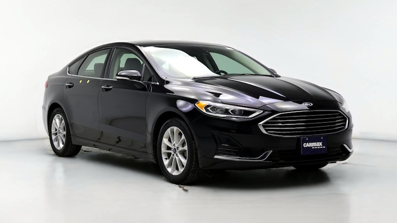 2020 Ford Fusion SEL Hero Image