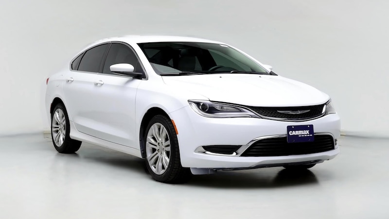 2015 Chrysler 200 Limited Hero Image