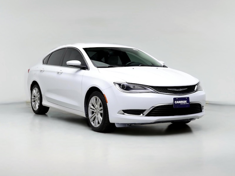 2015 Chrysler 200 Limited -
                  Milwaukee, WI