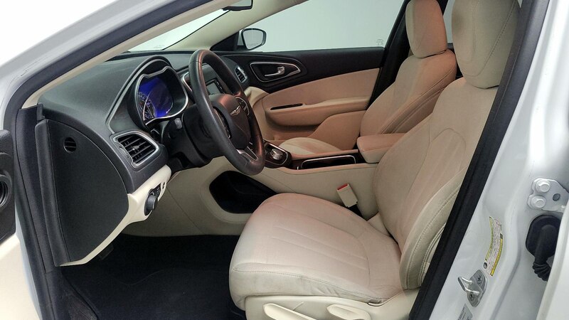 2015 Chrysler 200 Limited 11