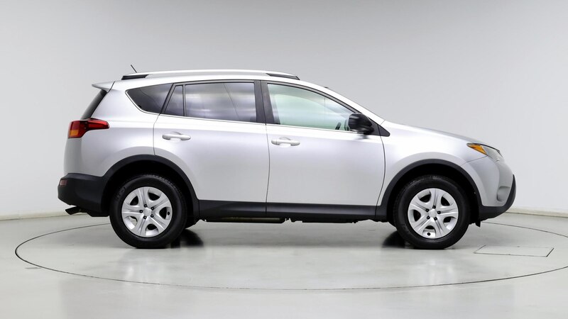 2013 Toyota RAV4 LE 7