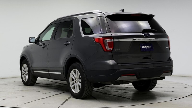 2019 Ford Explorer XLT 2