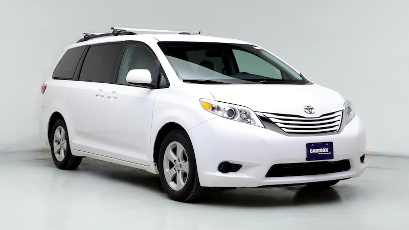 2015 Toyota Sienna LE Hero Image