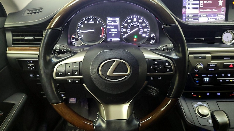 2016 Lexus ES 350 10