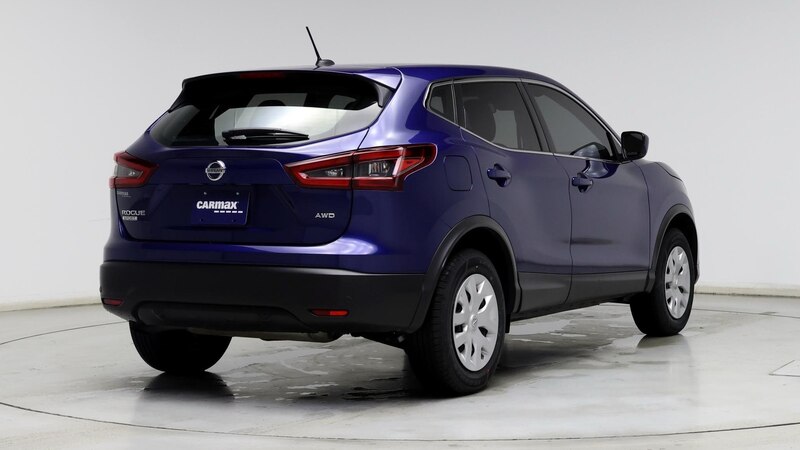 2020 Nissan Rogue Sport S 8