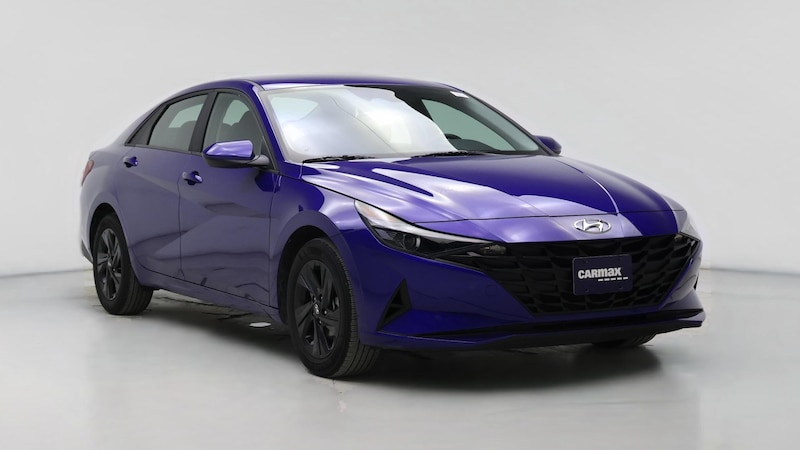 2023 Hyundai Elantra SEL Hero Image