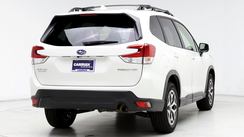 2022 Subaru Forester Premium 8