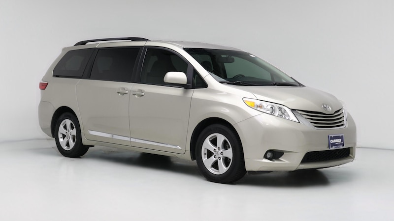 2017 Toyota Sienna LE Hero Image