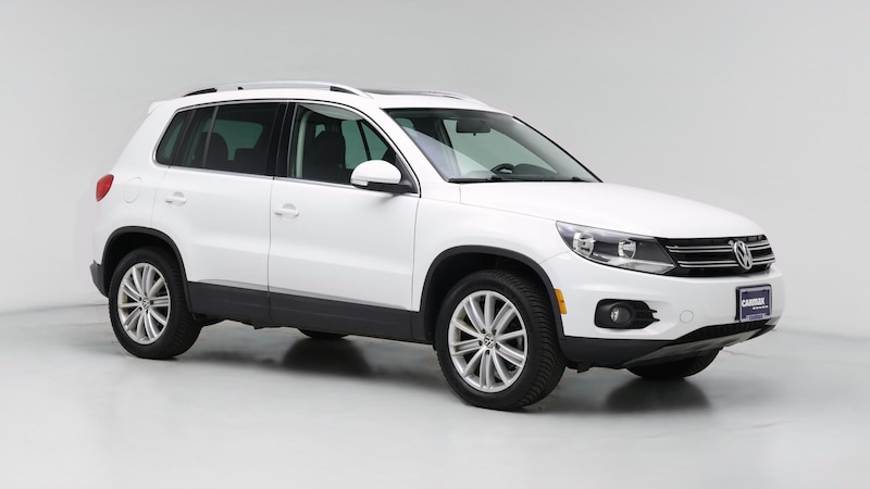 2015 Volkswagen Tiguan SE Hero Image