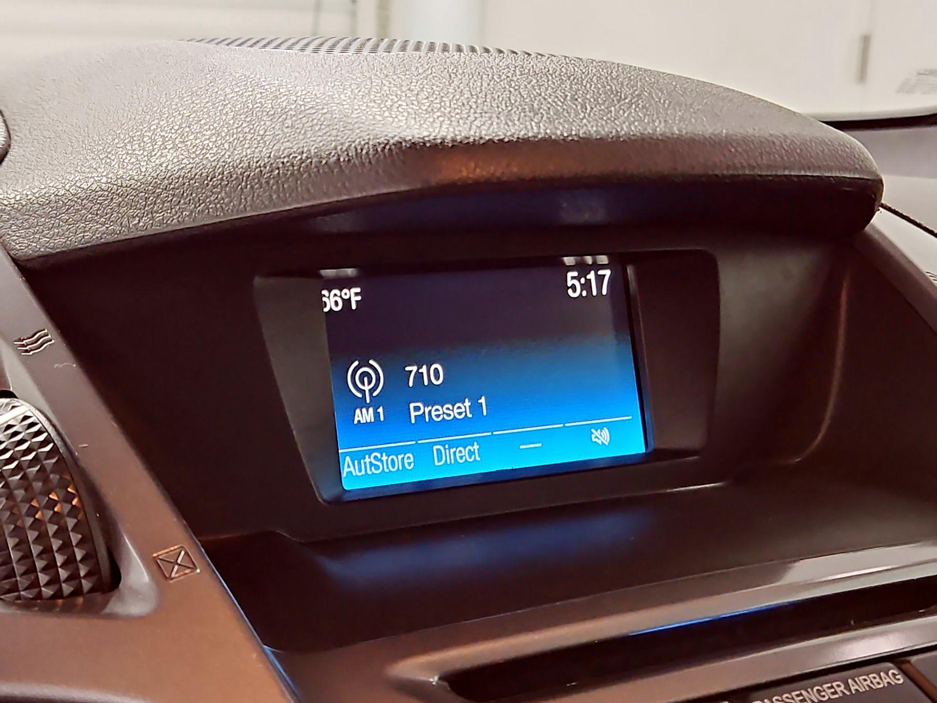 Thumbnail: 2018 Ford Transit Series - 15