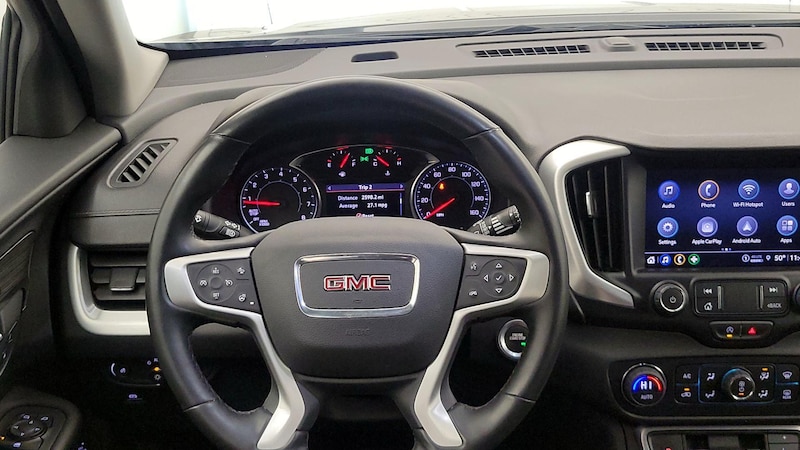 2023 GMC Terrain SLT 10