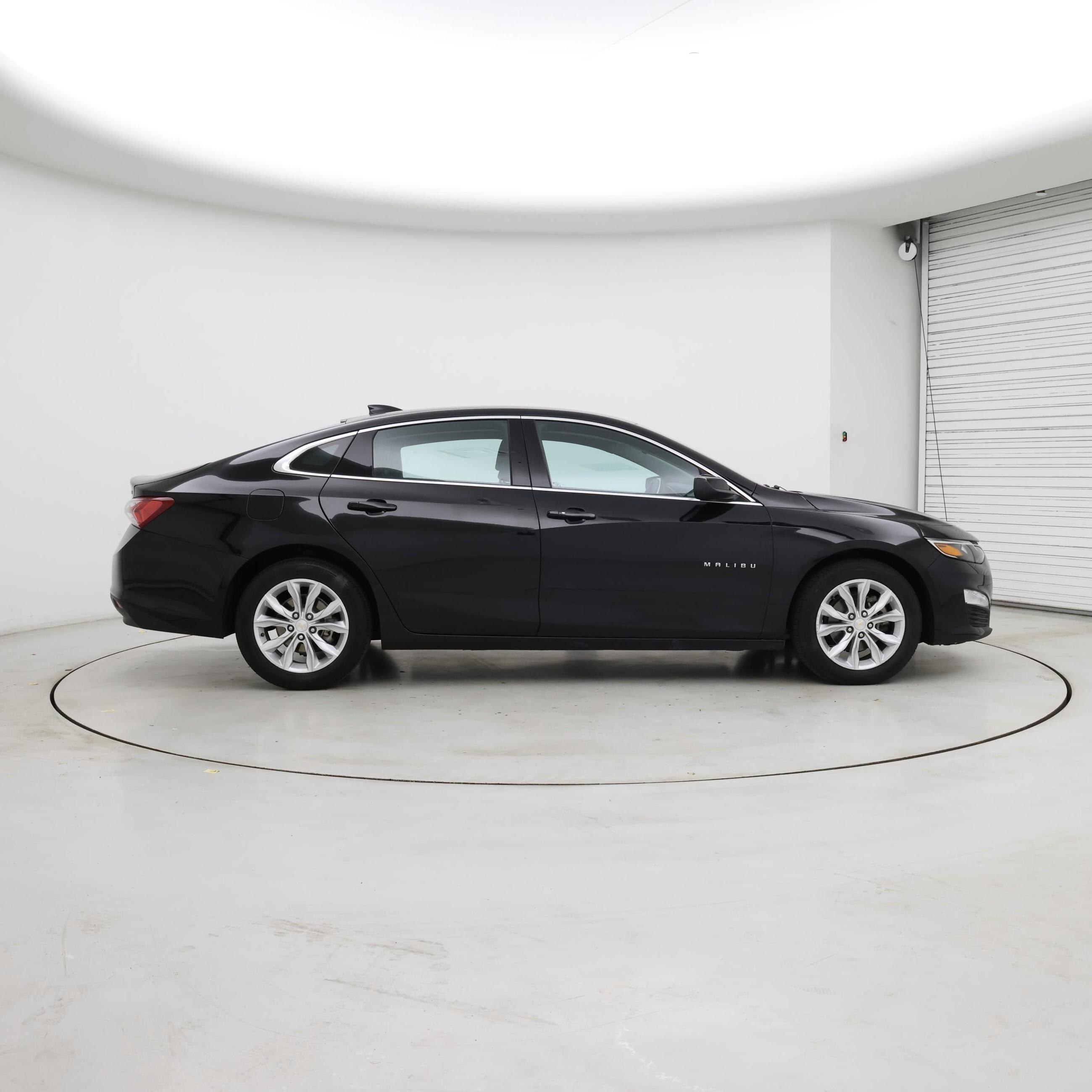Thumbnail: 2022 Chevrolet Malibu - 7