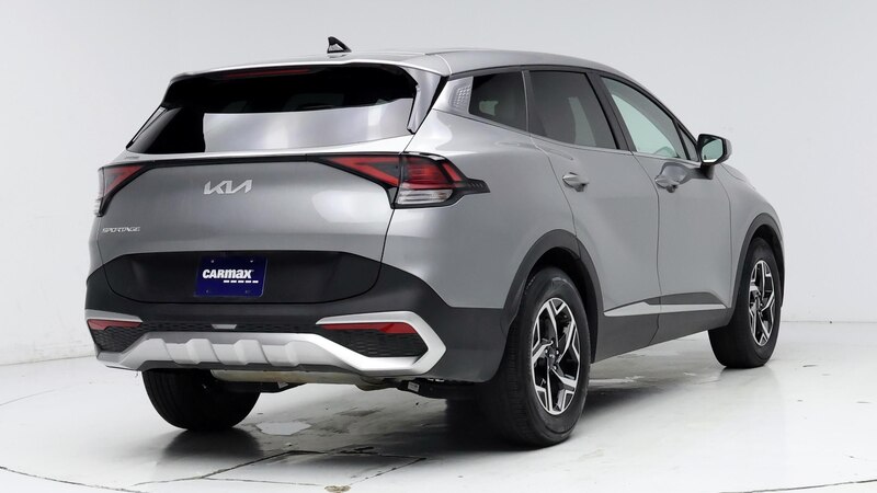 2023 Kia Sportage LX 8