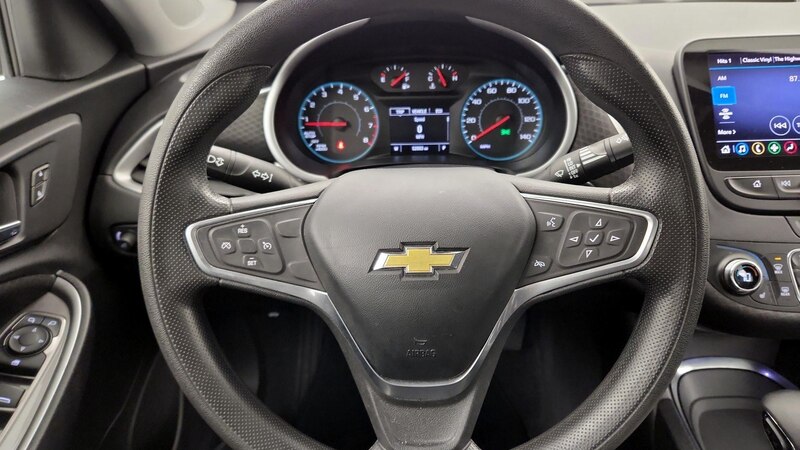 2022 Chevrolet Malibu LT 10