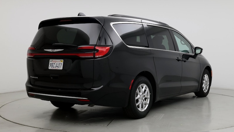 2022 Chrysler Pacifica Touring L 8