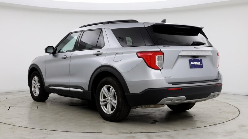 2023 Ford Explorer XLT 2