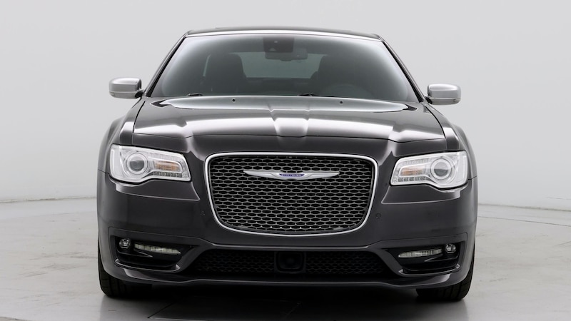 2019 Chrysler 300 C 5